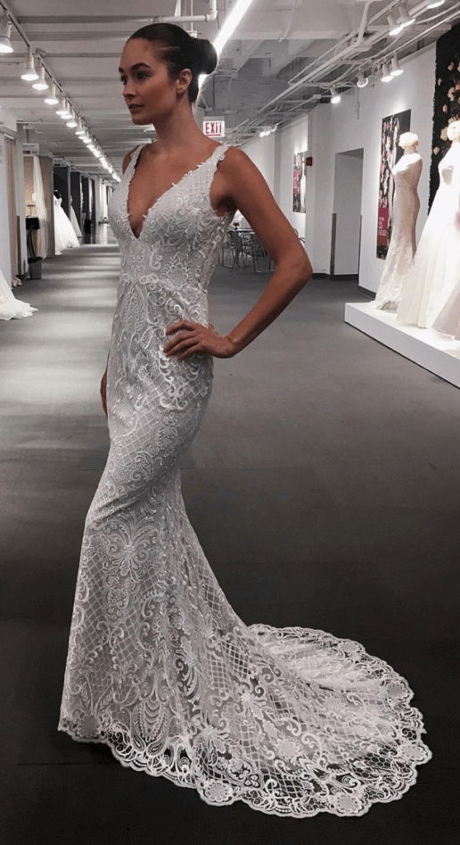 Dress: 2622 Lis Simon "Jude" Waist: 26