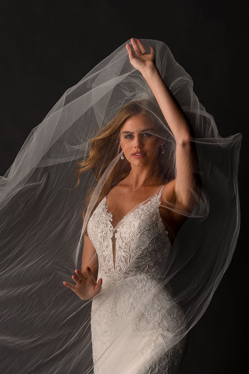 Dress: 2818 Martina Liana "1165" Waist: 28