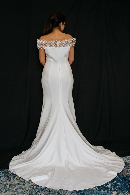 Dress: 3103 Haute Couture "Tiffany" Waist: 31