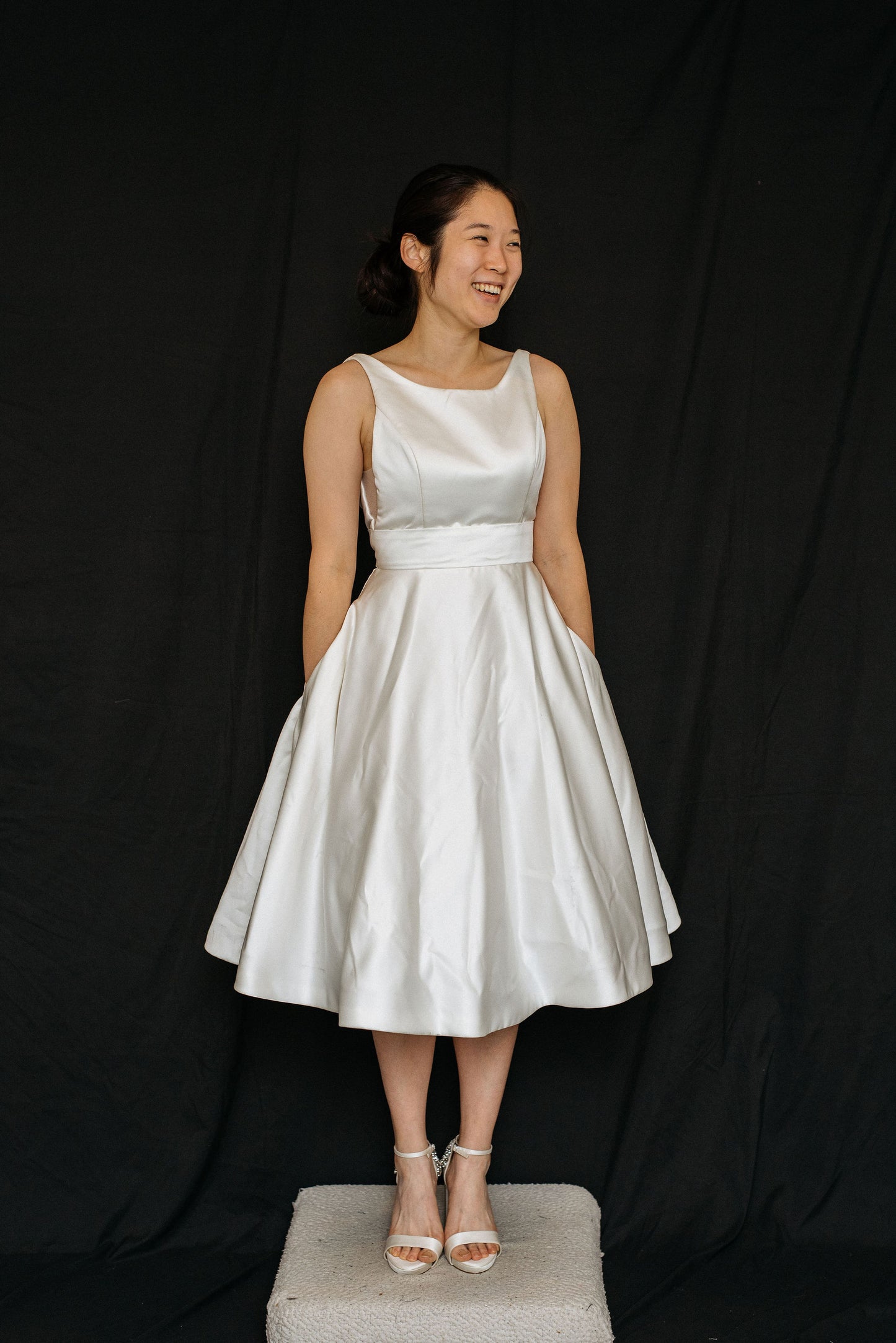 Dress: 2605 Mikaella shortened Waist: 26