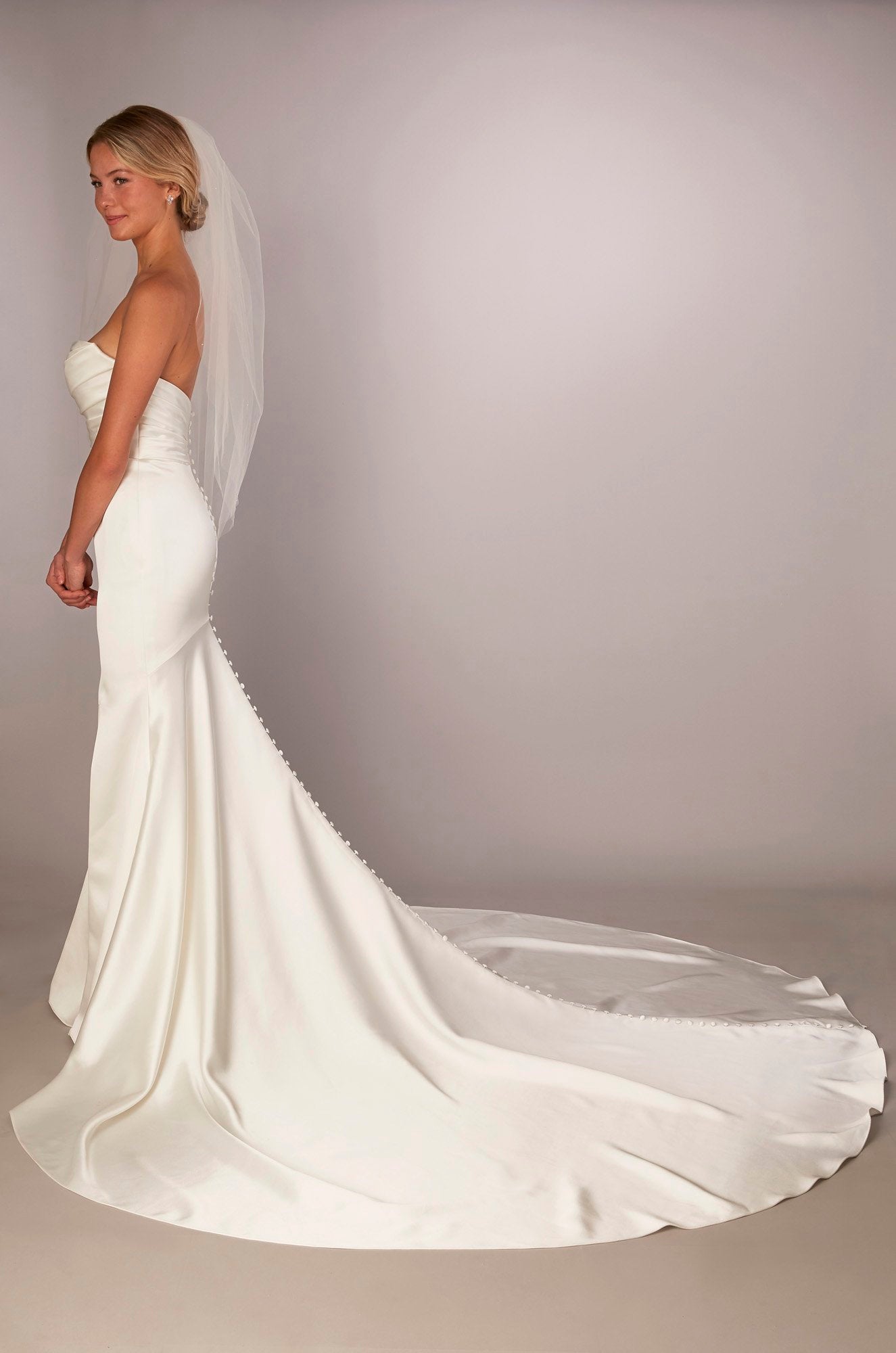 Dress: 2703 Robert Bullock "Moonlight" Waist: 27