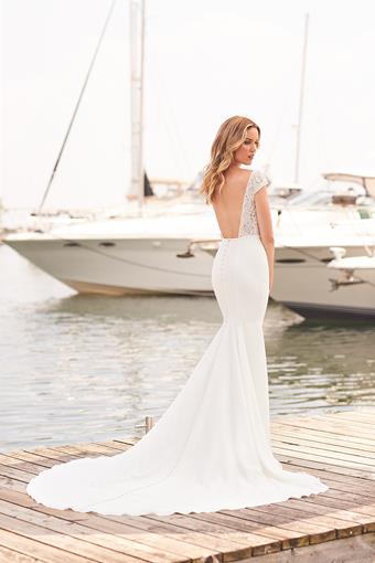 Dress 3108: Mikaella "2386" waist 31