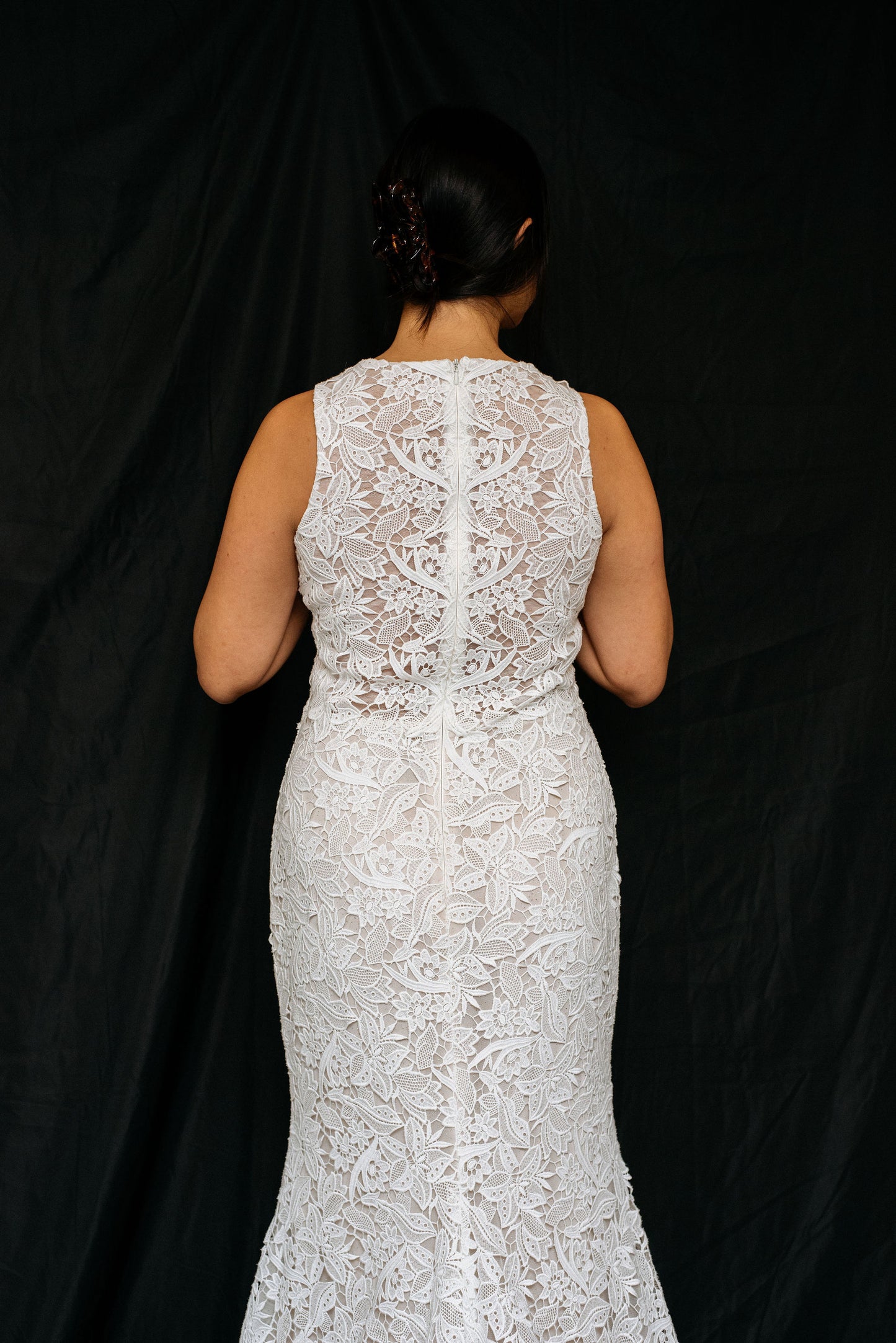 Dress 3208: Lazaro "3611" waist 32