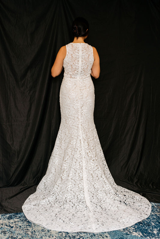 Dress 3208: Lazaro "3611" waist 32