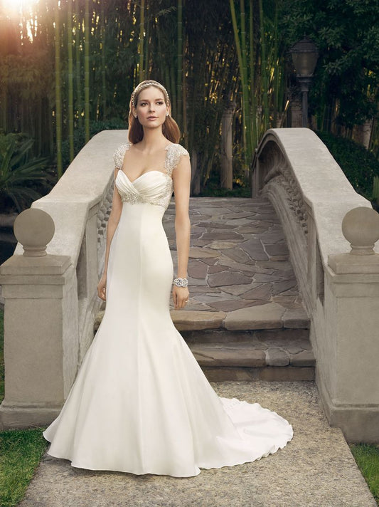 New Dress: 2837 Casablanca Bridal “2179” Waist: 28