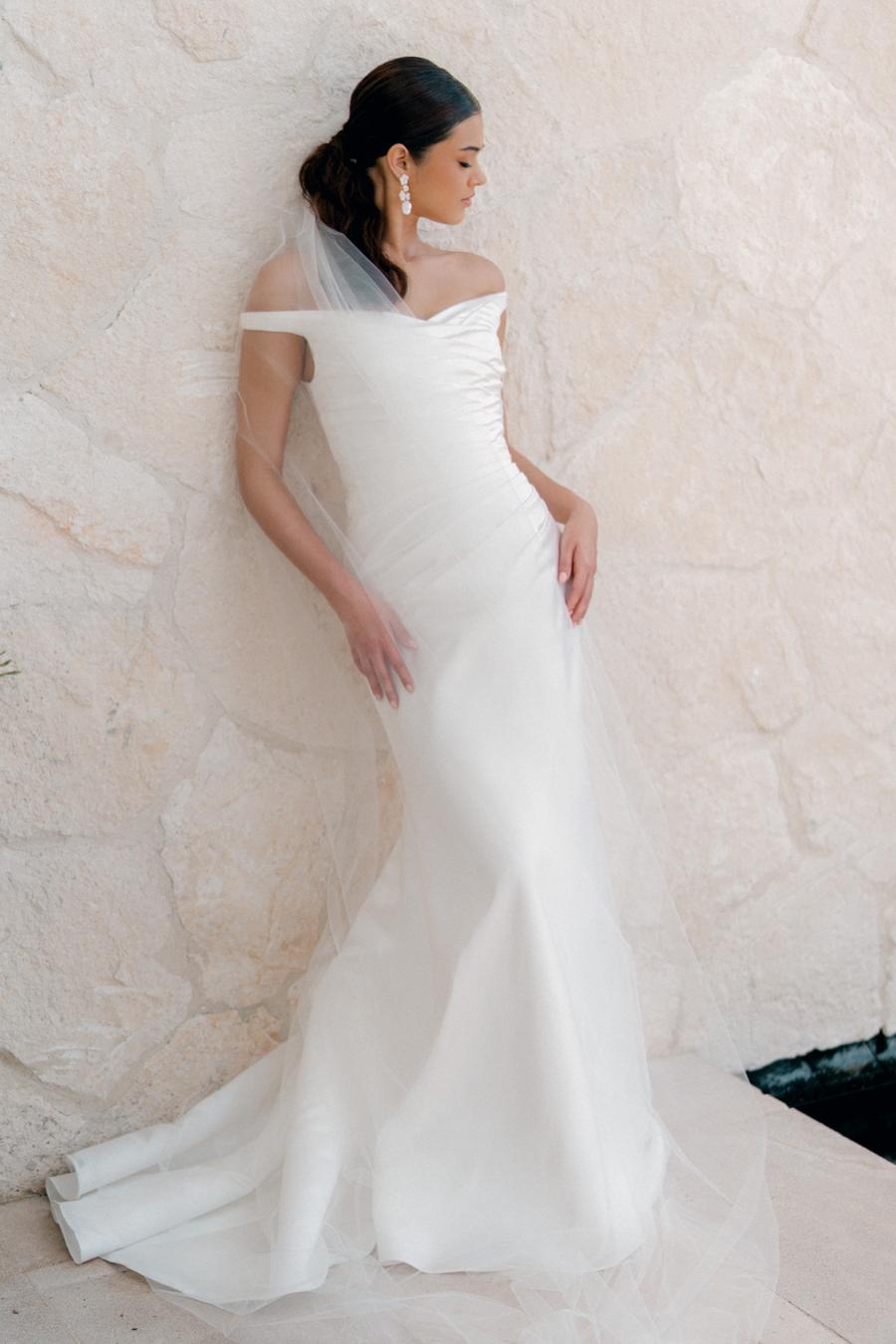 Dress: 3201 WTOO by Watters "March" Waist: 32