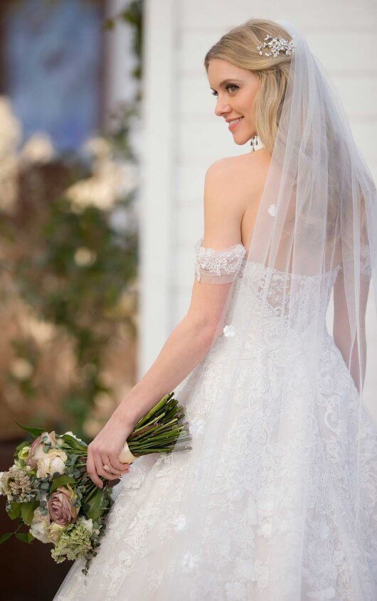 Dress: 2823 Martina Liana “ML999” Waist: 28