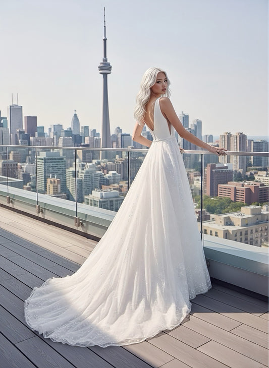 New Dress: 2005 Maggie Sottero “Brannagh” Waist: 30