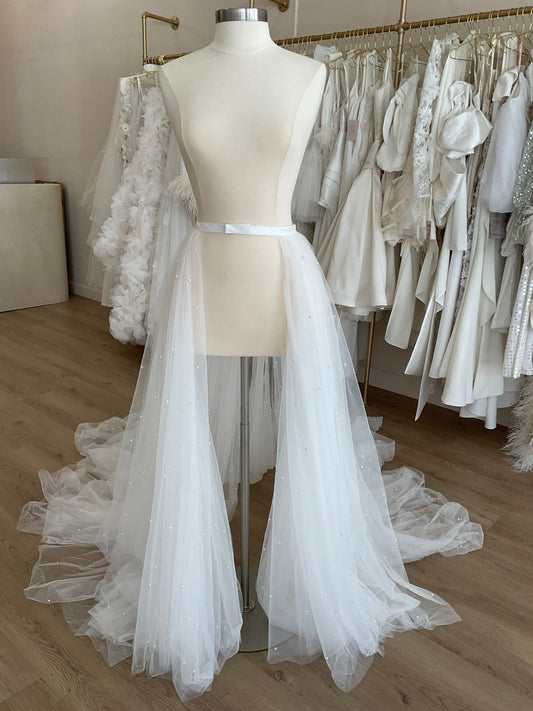 Skirt: 611 Untamed Petals "Ivy" Waist: 30