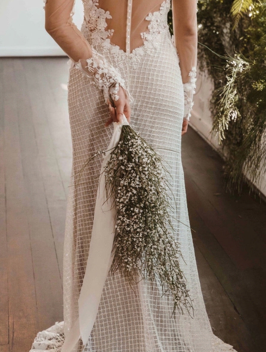 New Dress: 2712 Berta Bridal "16-123" Waist: 27