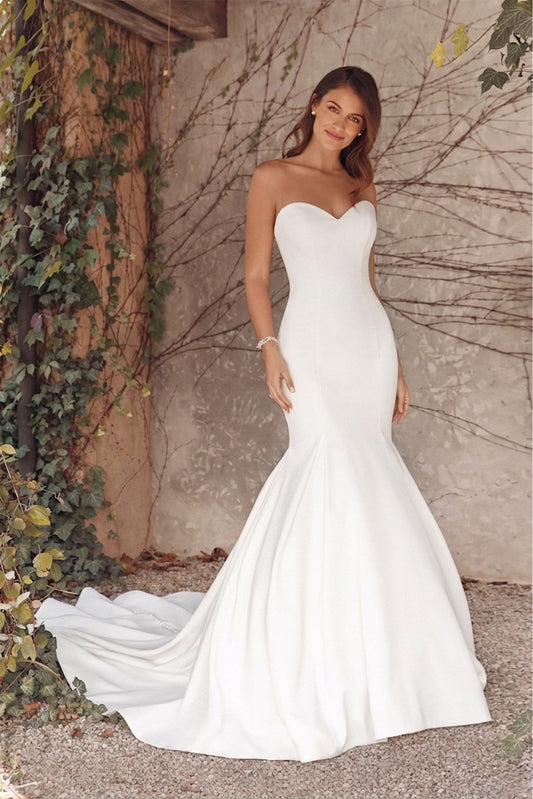 New Dress: 3212 Justin Alexander “Anne” Waist: 32