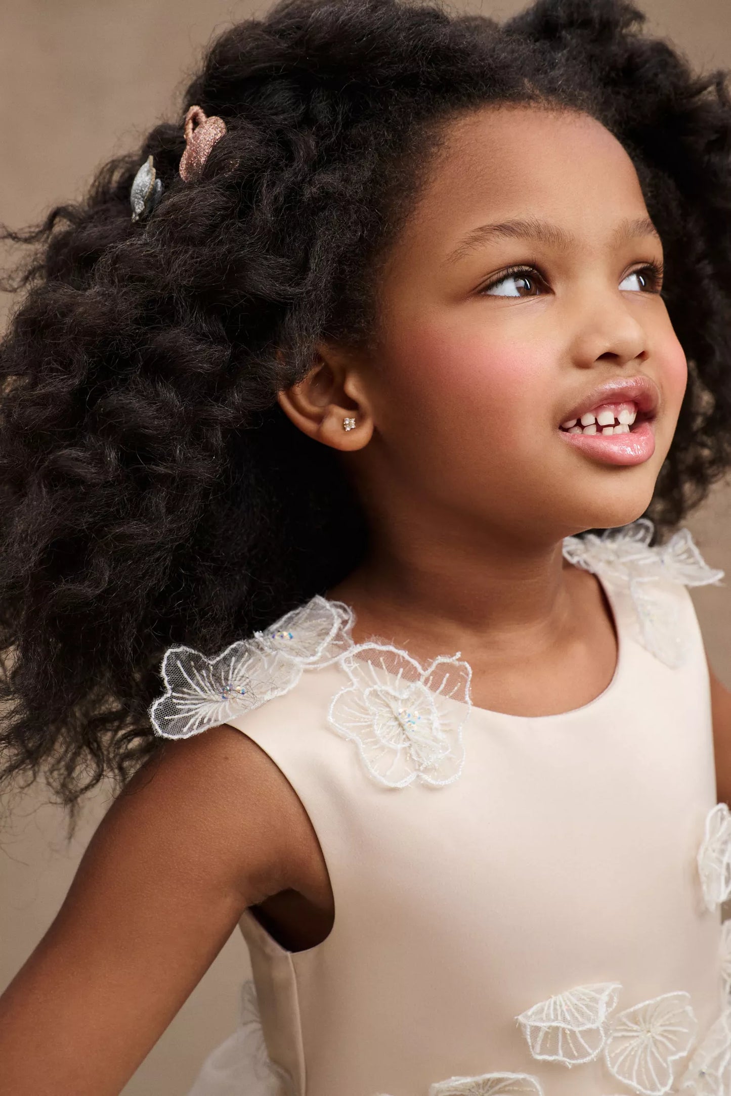 FL08-02 Princess Daliana "Emmie" Size: 8