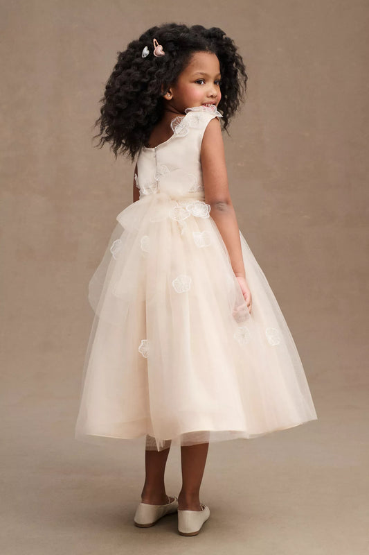 FL08-02 Princess Daliana "Emmie" Size: 8