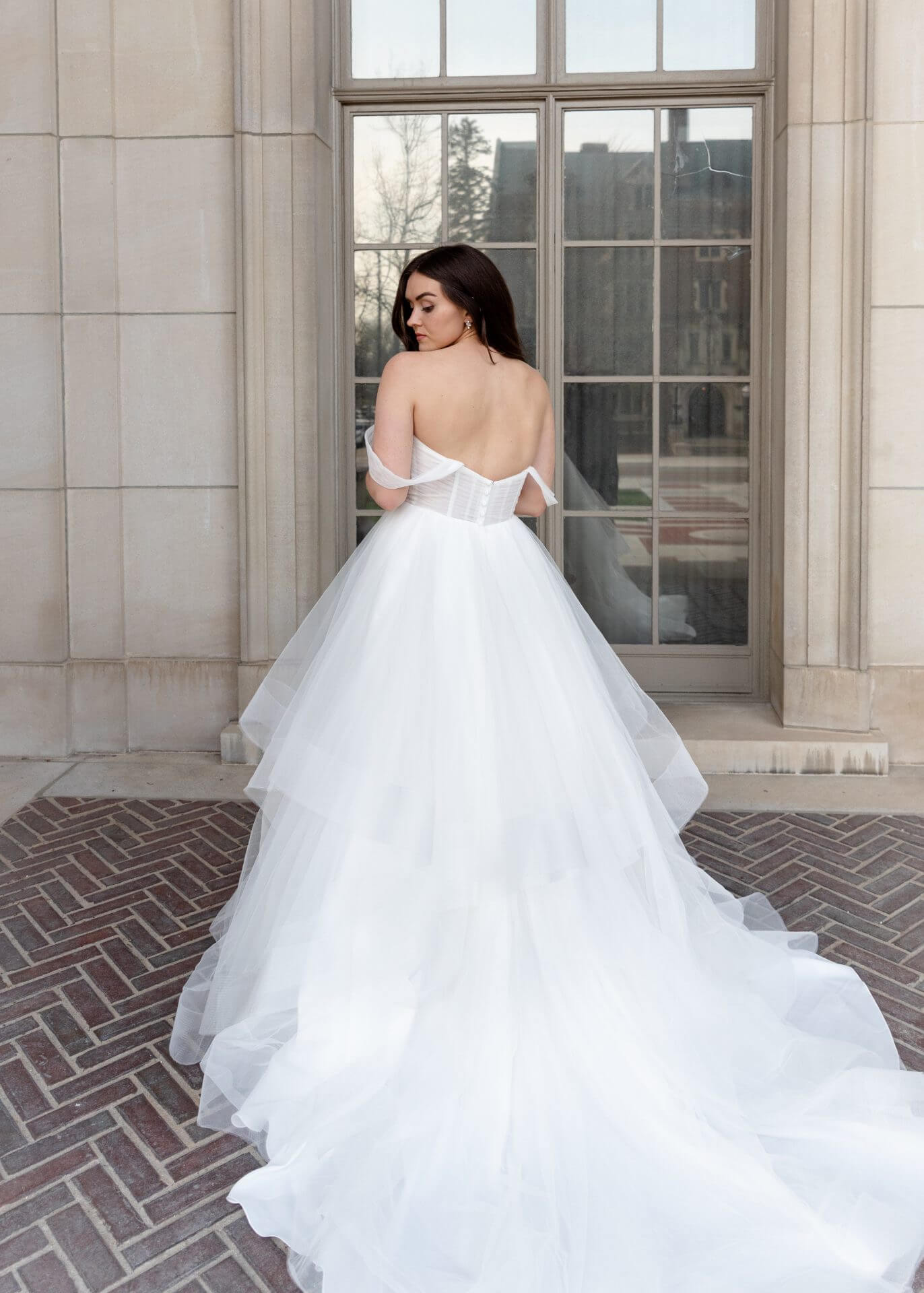 Dress: 3209 Stella York "7600" Waist: 32
