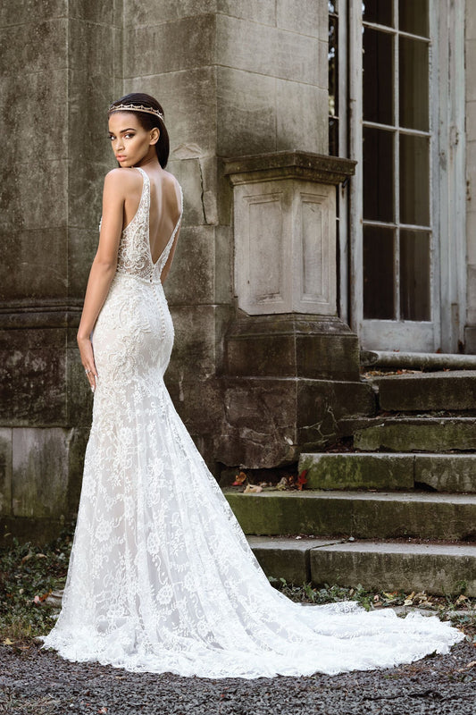 Dress: 2826 Justin Alexander "9872" Waist: 28