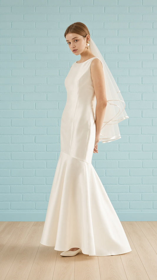 Dress: 2732 maiAre Waist: 27