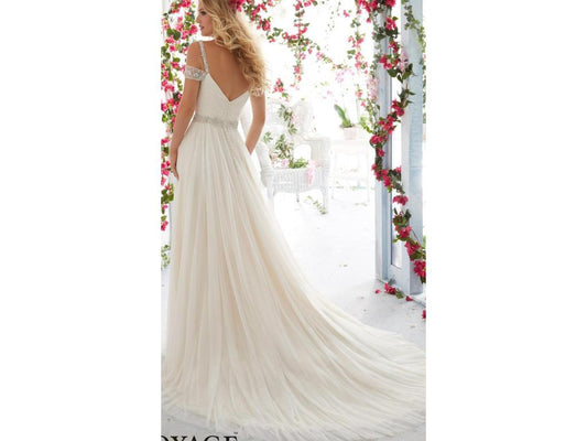 Dress: 3318 Mori Lee Voyage “6814” Waist: 33