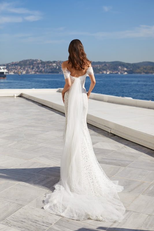 Dress: 3128 Milla Nova "Irma" Waist: 31
