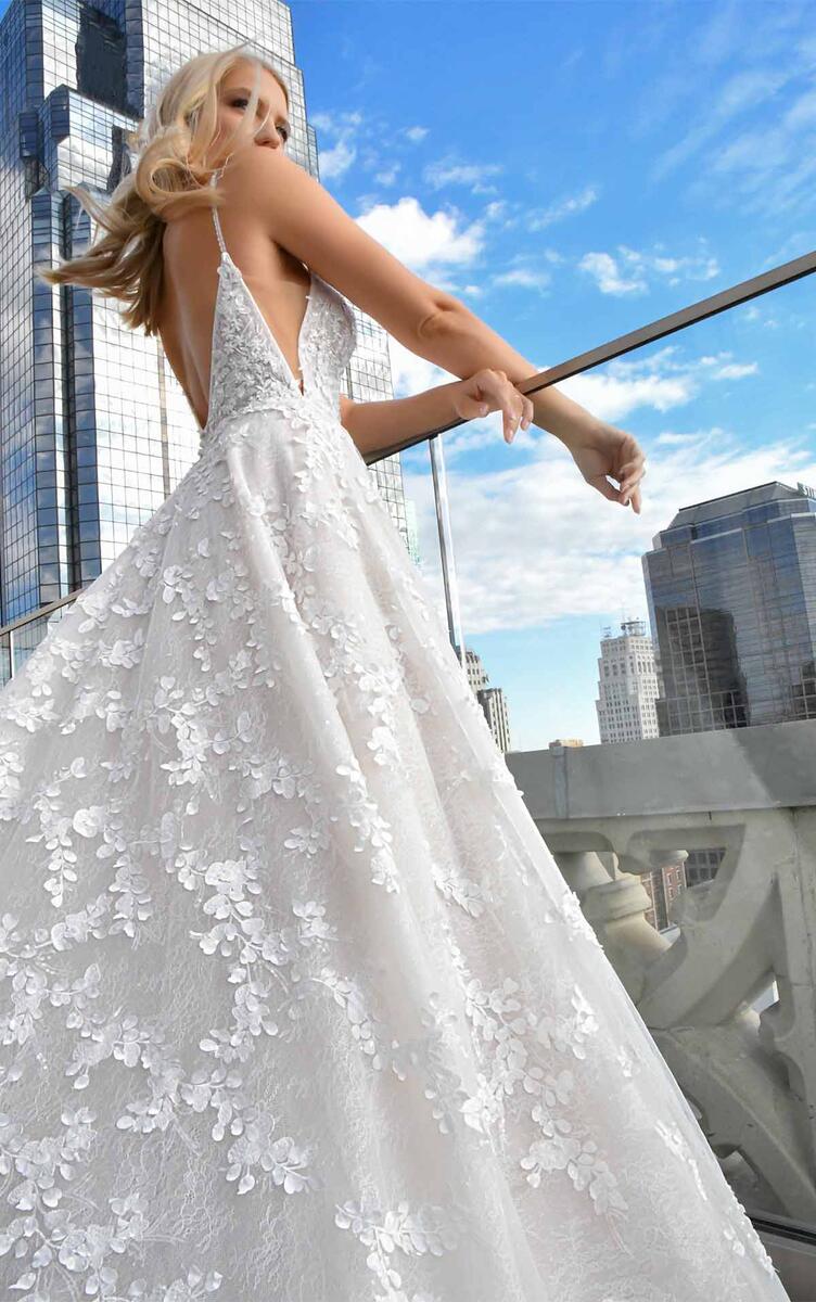 Dress: 3043 Martina Liana "1325" Waist: 30