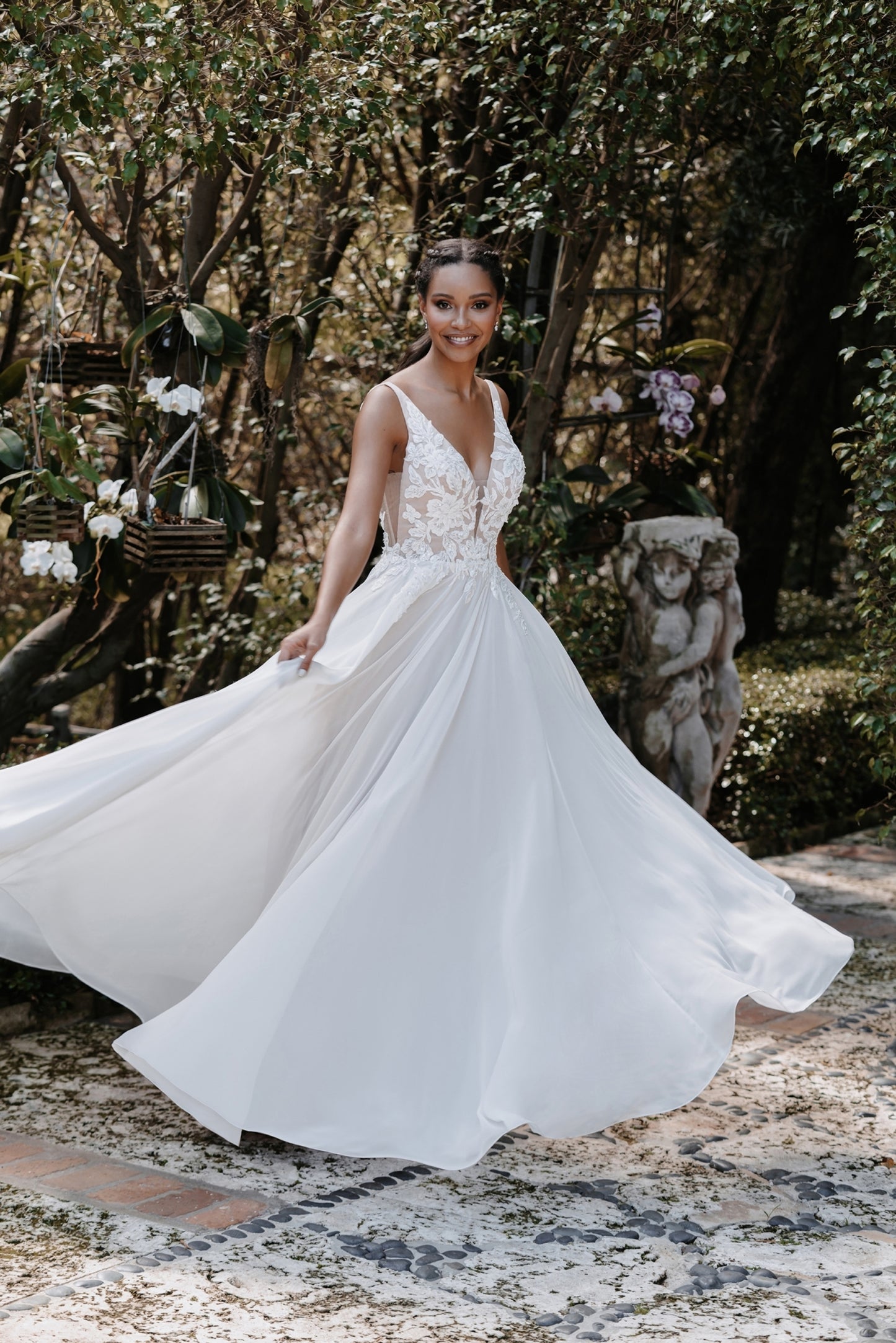 Dress: 3902 Allure Bridal "9850W" Waist: 39