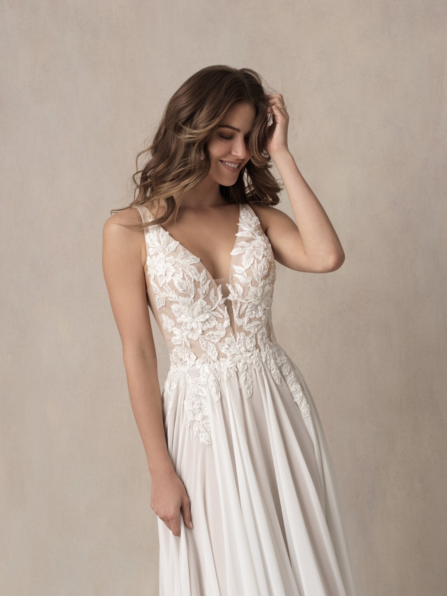 Dress: 3902 Allure Bridal "9850W" Waist: 39