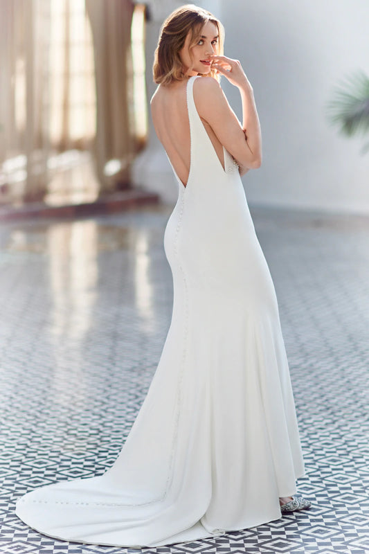 Dress: 3028 Ella Rosa “GA2385” Waist: 30