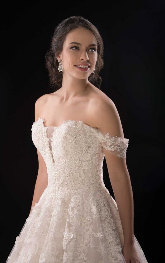Dress: 2823 Martina Liana “ML999” Waist: 28