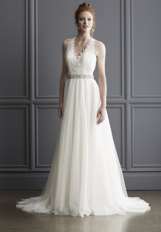 Dress: 2811 Madison Collection “1529” Waist: 28