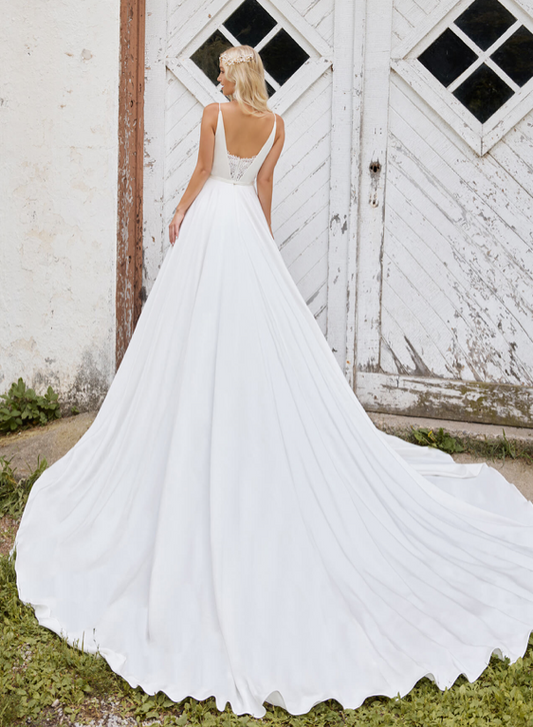 Dress: 2908  La Perle “Ambrose” Waist: 29