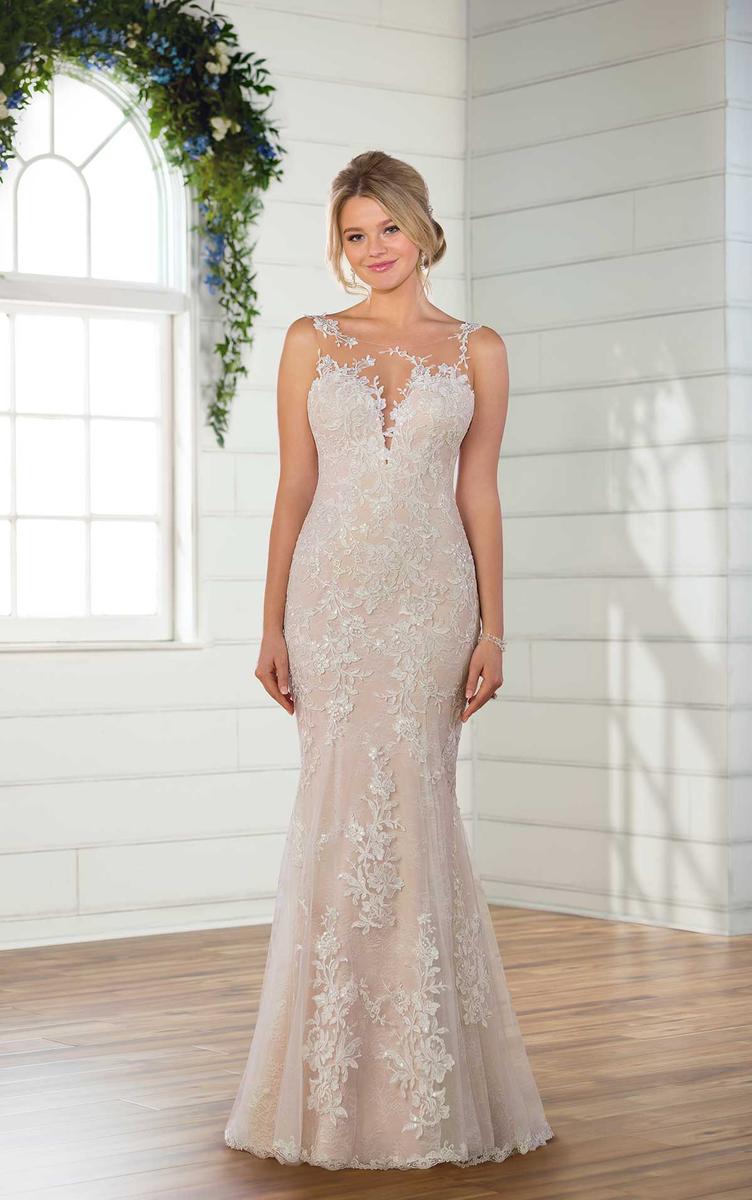 Dress: 3017 Essense of Australia "D2478" Waist: 30