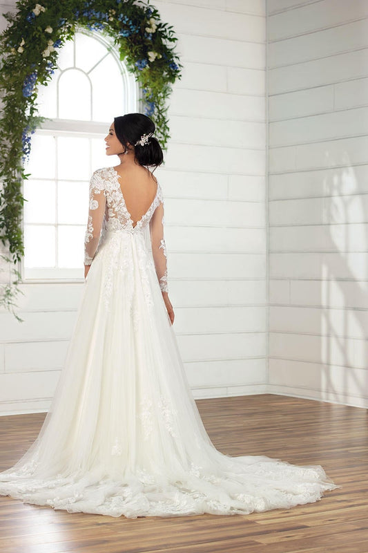 Dress: 2816 Essense of Australia "D2846" Waist: 28