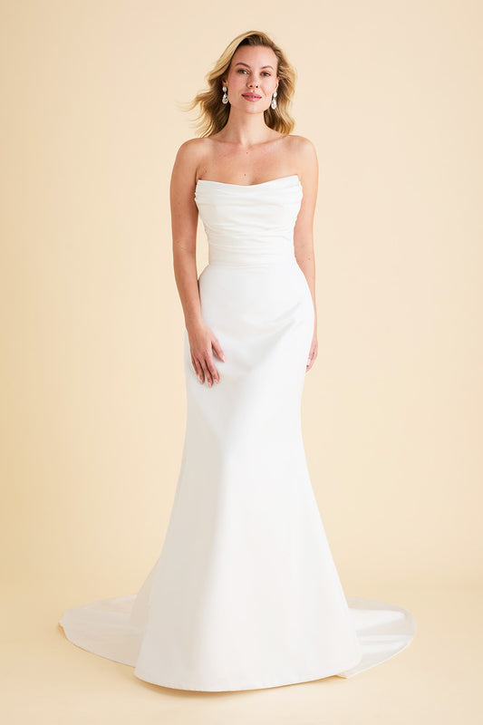 Dress: 3002 Astrid & Mercedes "Sonnet" Waist: 30