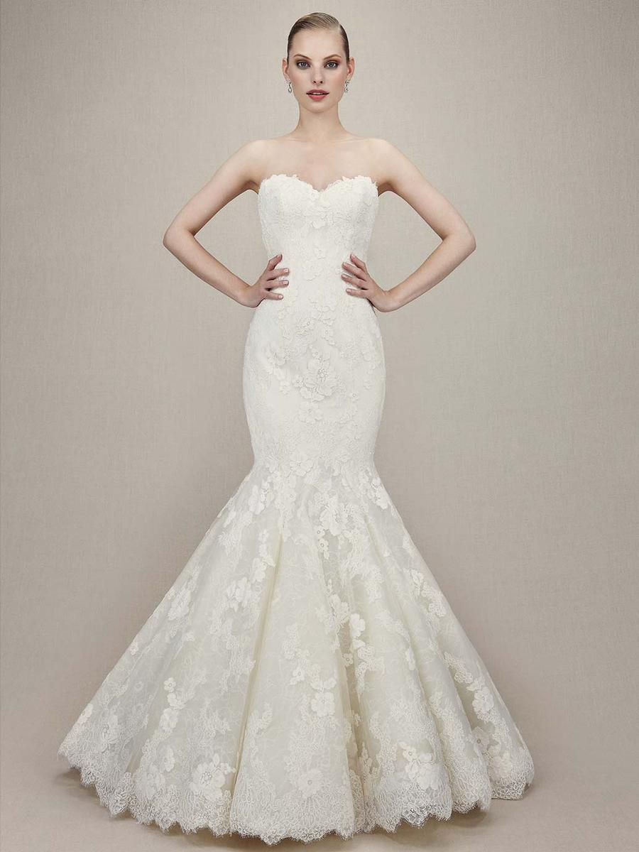 Dress: 3219 Enzoani "Kendall" Waist: 32