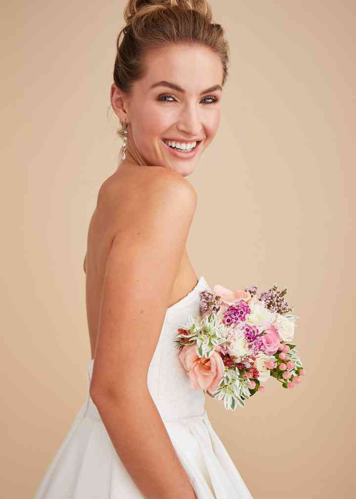 Dress: 2838 Astrid & Mercedes “Destiny” Waist: 28