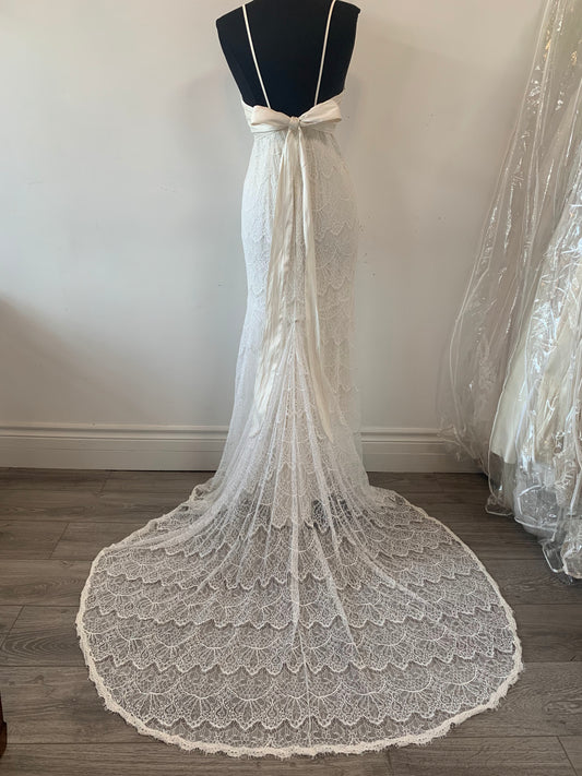 Dress 2910: Anna Campbell + EcoChic Bridal "Ruby" waist 29