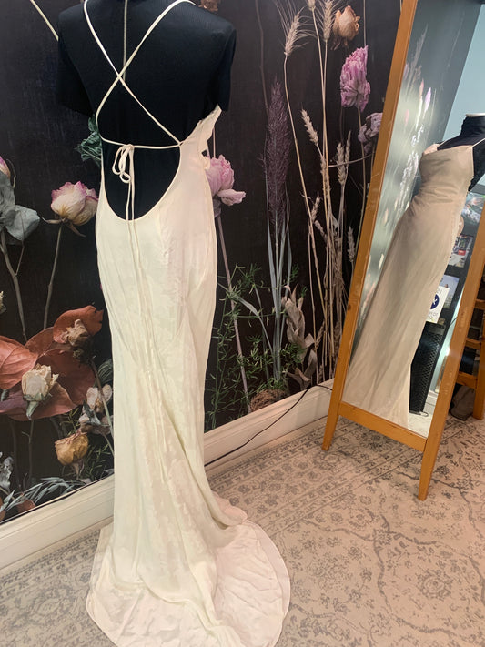 Dress 2912: Haute Couture "Rosalia" waist 29