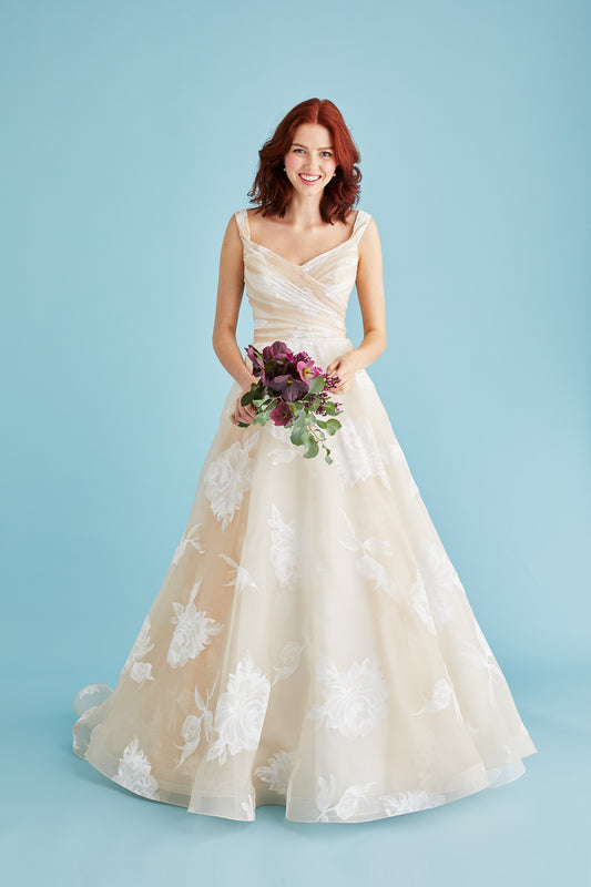New Dress: 2704   Lea-Ann Belter “Valentina” Waist: 27