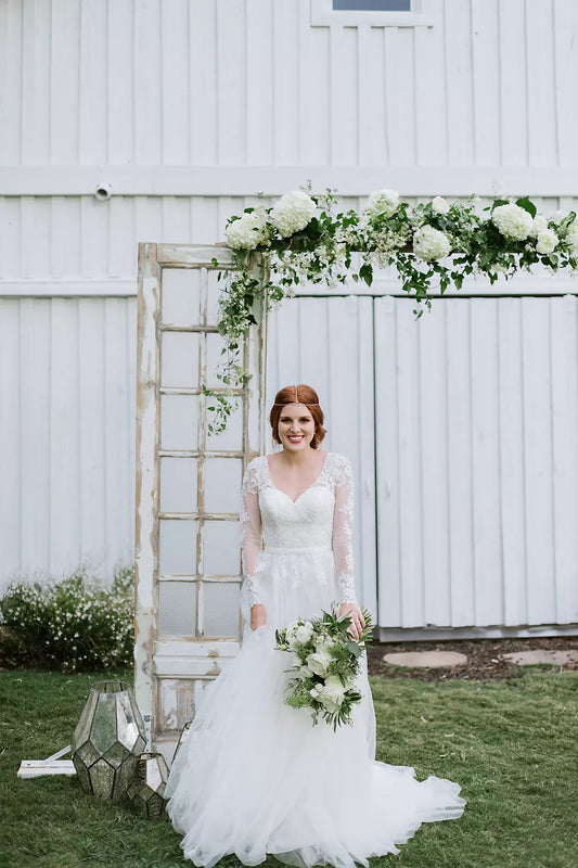 Dress: 2807 David's Bridal "WG3831" Waist: 28