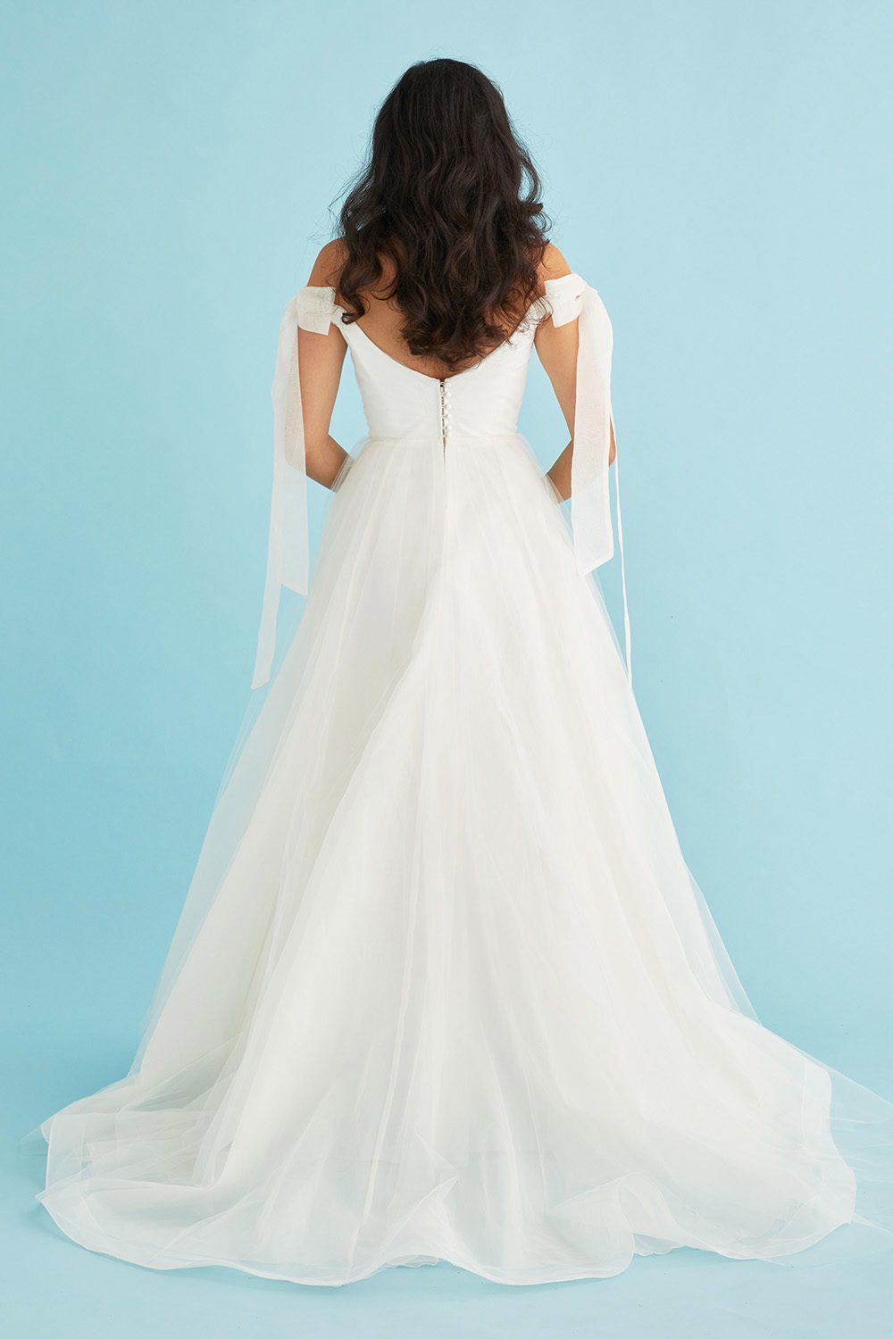 Dress: 2718 Lea-Ann Belter "Angelica" Waist: 27