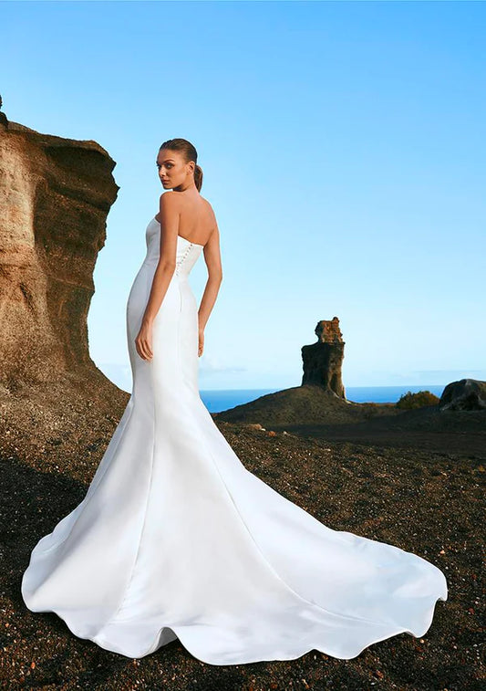 Dress 3114: Pronovias "Mayon" waist 31