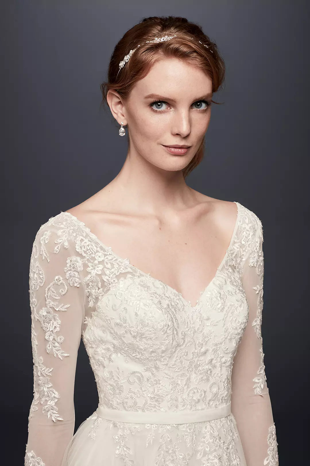 Dress: 2807 David's Bridal "WG3831" Waist: 28