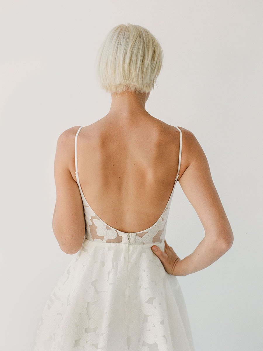 Dress: 2827 Truvelle "Annie" Waist: 28