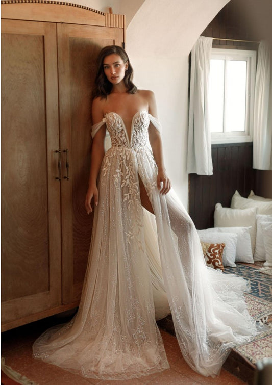 Skirt: 612  Adi Shlomo "Lana Big Skirt" Waist: 28