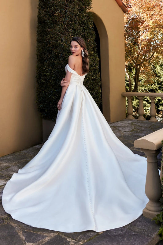 Dress: 2909  Sophia Tolli “Ansel” Waist: 29