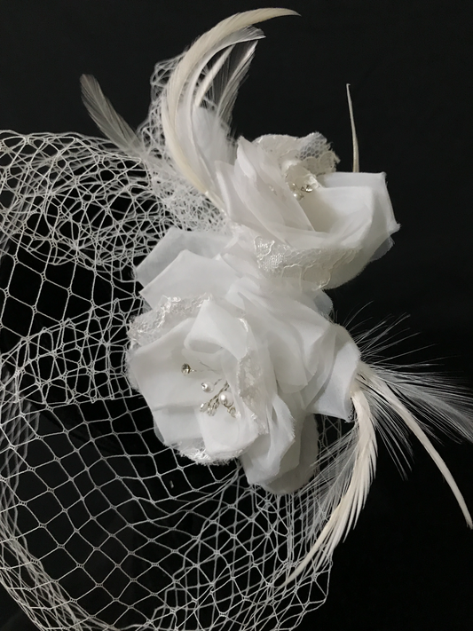Birdcage 55: Net with Organza and Lace Flowers