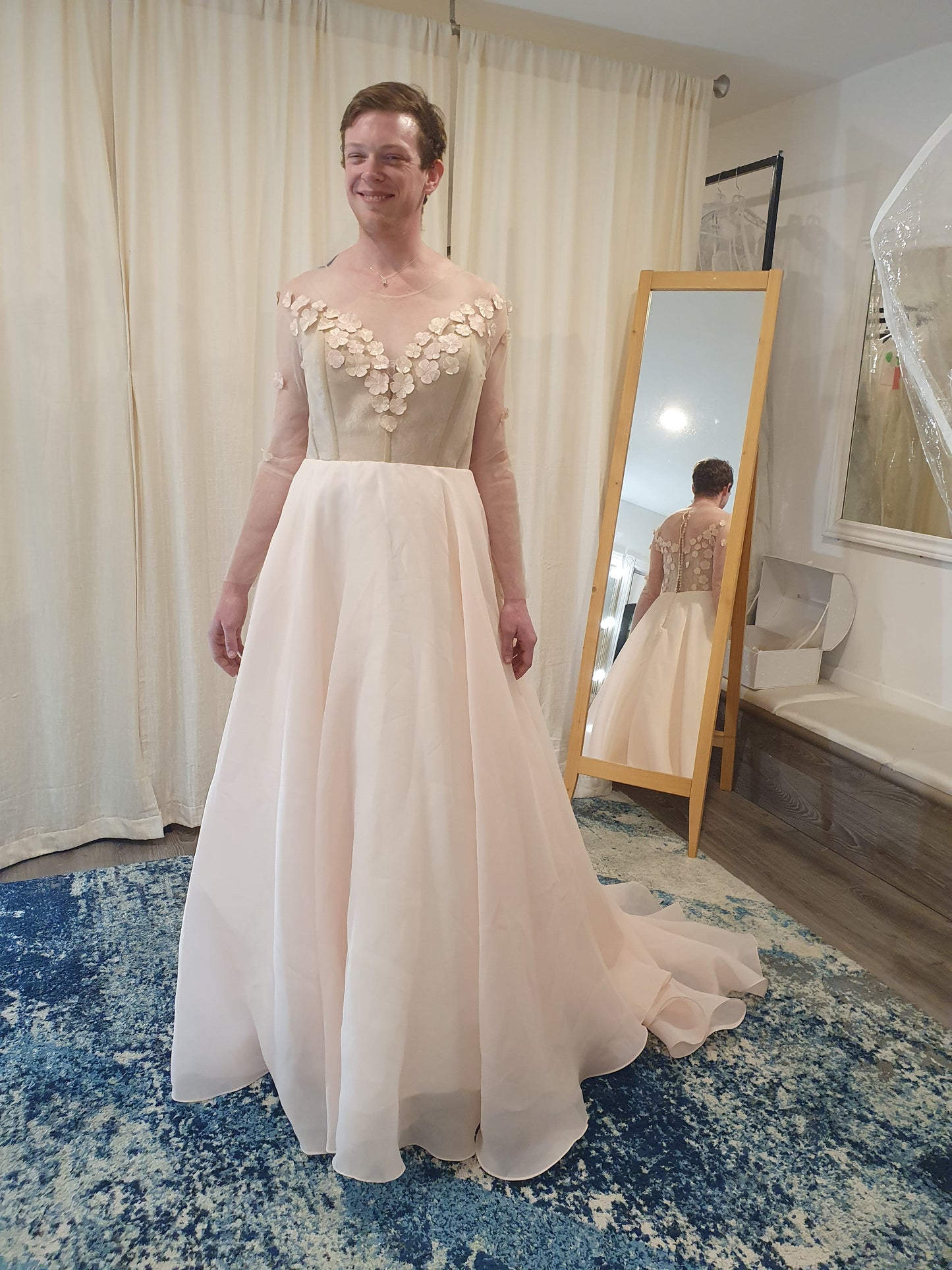 Dress 3216: EcoChic "Pretty in pink" waist 32