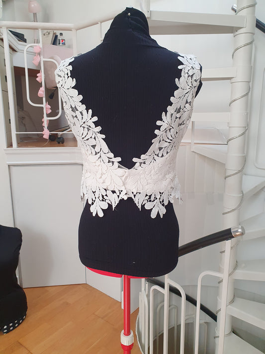 Top 7: EcoChic Bridal/Mikaella lace with plunging V, adjustable 28-31