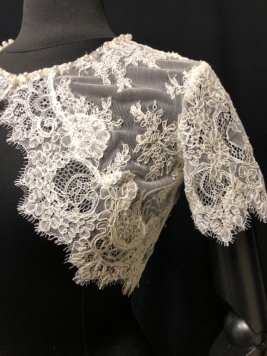 Lace Bolero size M