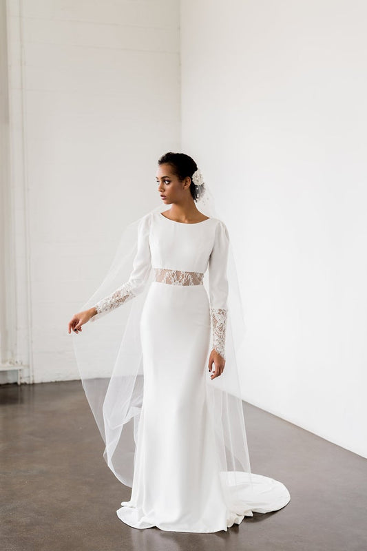 Dress: 2502 Catherine Langlois "Nikki" Waist: 25