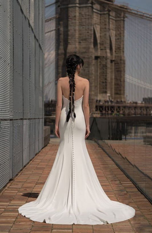 Dress: 2517 Alyne "Barton" Waist: 25